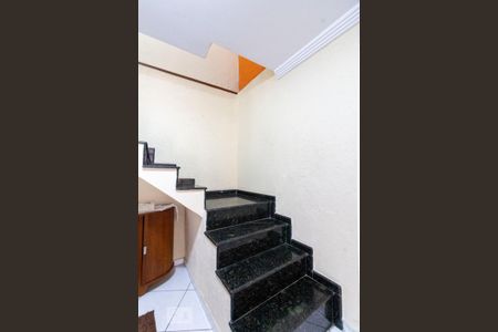 Casa à venda com 180m², 3 quartos e 4 vagas Casa à venda com 180m², 3 quartos e 4 vagasAcesso Quartos