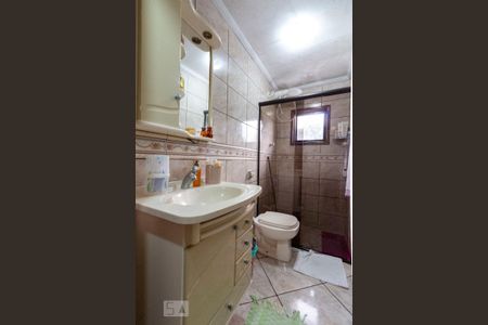 Casa à venda com 180m², 3 quartos e 4 vagas Casa à venda com 180m², 3 quartos e 4 vagasBanheiro