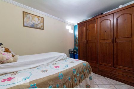 Casa à venda com 180m², 3 quartos e 4 vagas Casa à venda com 180m², 3 quartos e 4 vagasQuarto 1