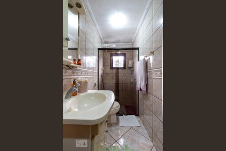 Casa à venda com 180m², 3 quartos e 4 vagas Casa à venda com 180m², 3 quartos e 4 vagasBanheiro