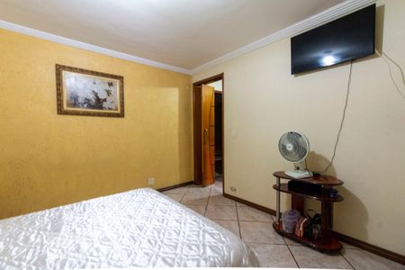 Casa à venda com 180m², 3 quartos e 4 vagas Casa à venda com 180m², 3 quartos e 4 vagasQuarto 3