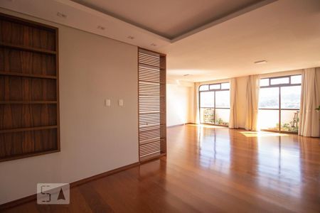 Sala de apartamento para alugar com 4 quartos, 204m² em Centro, Jundiaí