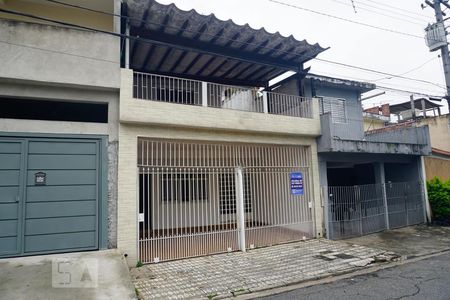 Casa à venda com 181m², 3 quartos e 2 vagasVaranda da Frente