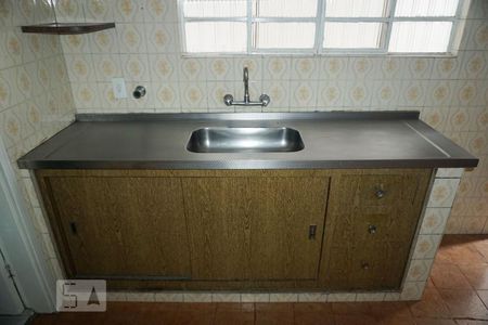 Casa à venda com 181m², 3 quartos e 2 vagasCozinha