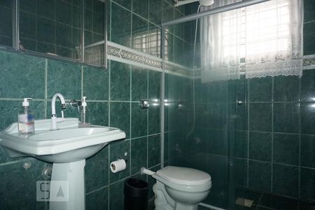 Casa à venda com 181m², 3 quartos e 2 vagasBanheiro 1