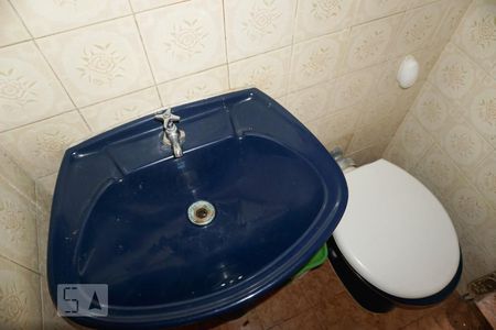 Casa à venda com 181m², 3 quartos e 2 vagasBanheiro 2