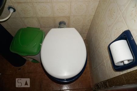 Casa à venda com 181m², 3 quartos e 2 vagasBanheiro 2