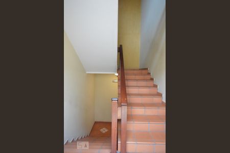 Casa à venda com 870m², 8 quartos e 8 vagasHall e escada