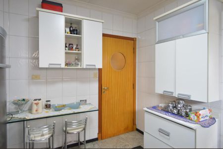 Casa à venda com 870m², 8 quartos e 8 vagasCobertura