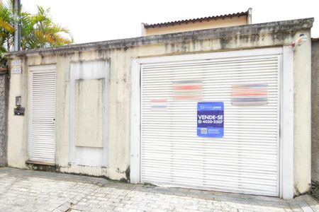 Casa à venda com 870m², 8 quartos e 8 vagasFachada externa