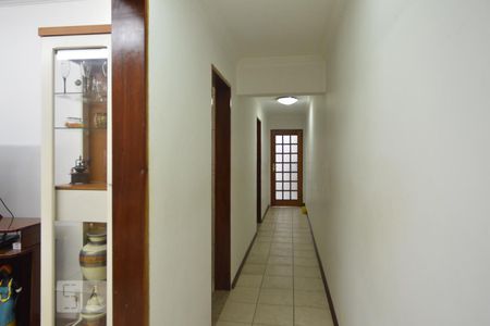 Corredor 1 de casa à venda com 8 quartos, 870m² em Chácara Santo Antônio (zona Leste), São Paulo
