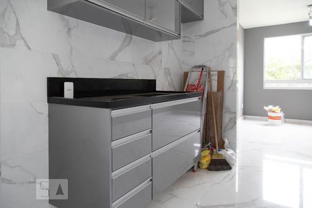 Apartamento para alugar com 45m², 2 quartos e 1 vaga Apartamento para alugar com 45m², 2 quartos e 1 vagaCozinha e área de serviço