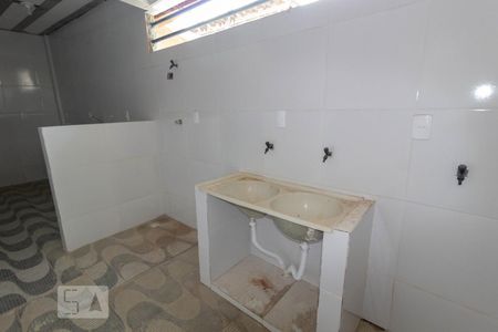 Casa para alugar com 90m², 2 quartos e 1 vagaÁrea de Serviço
