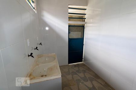 Casa para alugar com 90m², 2 quartos e 1 vagaÁrea de Serviço