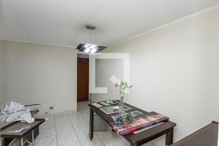 Sala de apartamento para alugar com 2 quartos, 50m² em Jardim Santa Mônica, São Paulo