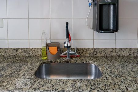 Apartamento à venda com 53m², 2 quartos e 1 vagaCozinha