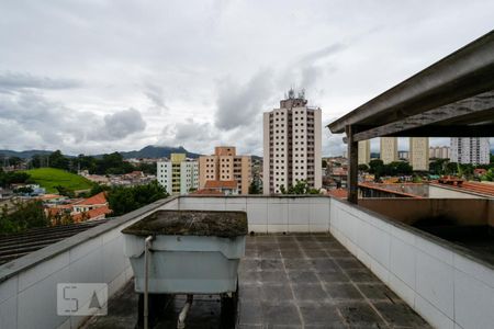 Casa à venda com 290m², 3 quartos e 2 vagas Casa à venda com 290m², 3 quartos e 2 vagasVista do Quarto 1