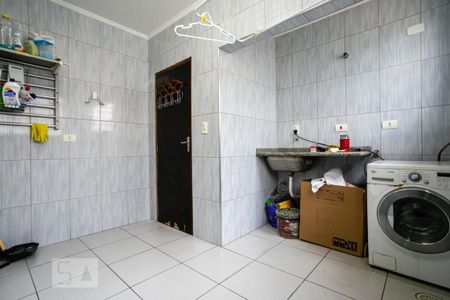 Casa à venda com 290m², 3 quartos e 2 vagas Casa à venda com 290m², 3 quartos e 2 vagasÁrea de serviço