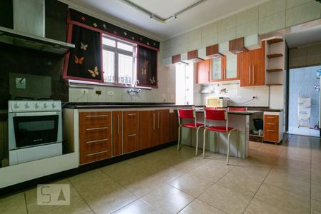 Casa à venda com 290m², 3 quartos e 2 vagas Casa à venda com 290m², 3 quartos e 2 vagasCozinha