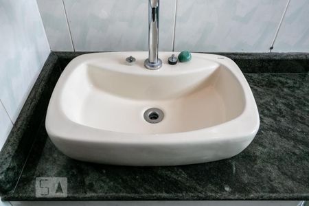 Casa à venda com 290m², 3 quartos e 2 vagas Casa à venda com 290m², 3 quartos e 2 vagasBanheiro