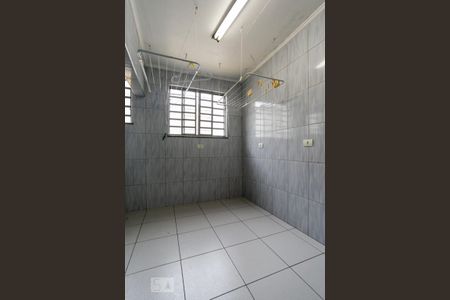 Casa à venda com 290m², 3 quartos e 2 vagas Casa à venda com 290m², 3 quartos e 2 vagasÁrea de serviço