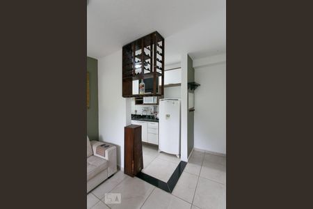 Sala de apartamento para alugar com 3 quartos, 53m² em Vargem Grande, Rio de Janeiro