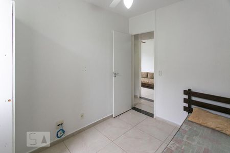 Quarto 1 de apartamento para alugar com 3 quartos, 53m² em Vargem Grande, Rio de Janeiro