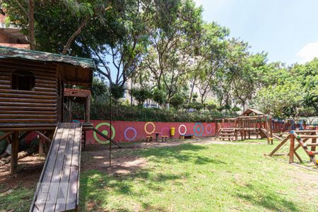 Apartamento para alugar com 56m², 2 quartos e 1 vaga Apartamento para alugar com 56m², 2 quartos e 1 vagaÁrea Comum - Playground