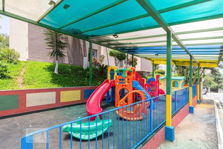 Apartamento para alugar com 56m², 2 quartos e 1 vaga Apartamento para alugar com 56m², 2 quartos e 1 vagaÁrea Comum - Playground