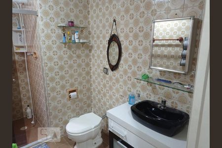 Banheiro de apartamento à venda com 3 quartos, 90m² em Aclimação, São Paulo