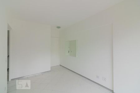 Sala de apartamento para alugar com 1 quarto, 35m² em Indianópolis, São Paulo