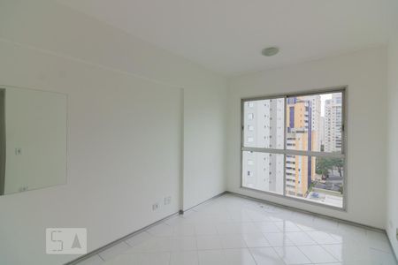 Sala de apartamento para alugar com 1 quarto, 35m² em Indianópolis, São Paulo
