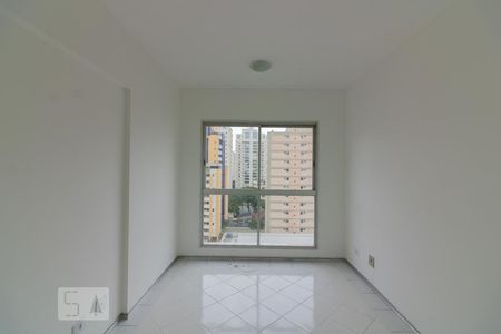 Sala de apartamento para alugar com 1 quarto, 35m² em Indianópolis, São Paulo