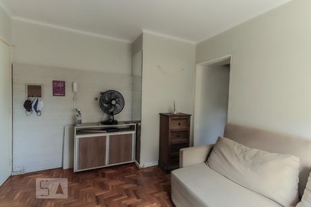 Sala de apartamento à venda com 1 quarto, 44m² em Partenon, Porto Alegre