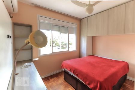 Quarto de apartamento à venda com 1 quarto, 44m² em Partenon, Porto Alegre