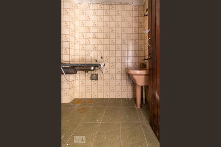 Casa para alugar com 130m², 3 quartos e 2 vagasÁrea de serviço 