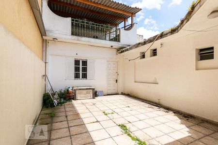 Casa para alugar com 130m², 3 quartos e 2 vagasQuintal 