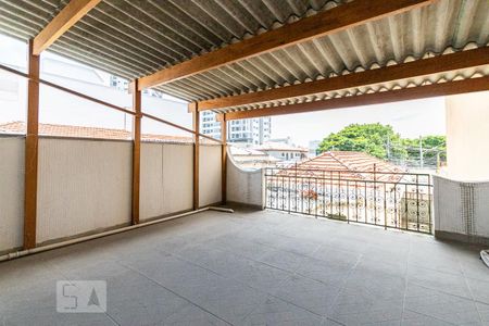 Casa para alugar com 130m², 3 quartos e 2 vagasVaranda 