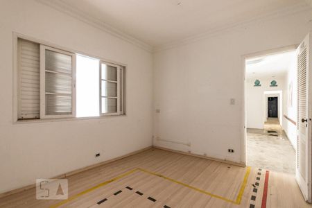 Casa para alugar com 130m², 3 quartos e 2 vagasQuarto 3