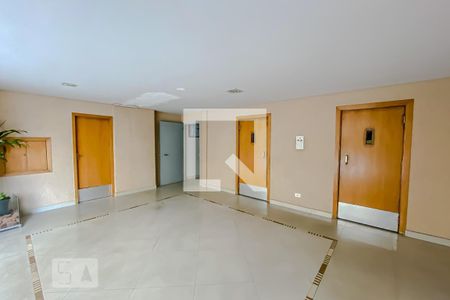 Apartamento para alugar com 49m², 2 quartos e 1 vaga Apartamento para alugar com 49m², 2 quartos e 1 vagaÁrea Comum - Hall