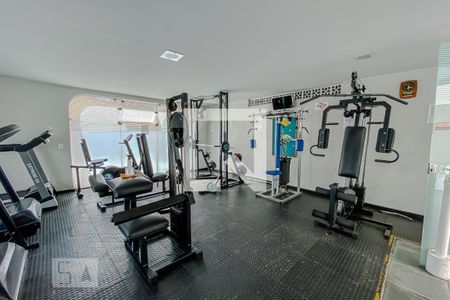 Apartamento para alugar com 49m², 2 quartos e 1 vaga Apartamento para alugar com 49m², 2 quartos e 1 vagaÁrea comum - Academia