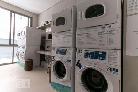 Apartamento à venda com 95m², 2 quartos e 2 vagas Apartamento à venda com 95m², 2 quartos e 2 vagasLavanderia