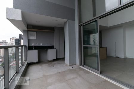 Apartamento à venda com 95m², 2 quartos e 2 vagas Apartamento à venda com 95m², 2 quartos e 2 vagasVaranda