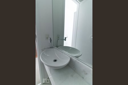 Apartamento à venda com 95m², 2 quartos e 2 vagas Apartamento à venda com 95m², 2 quartos e 2 vagasLavabo