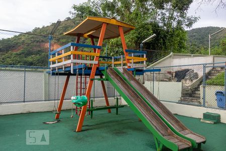 Apartamento à venda com 78m², 3 quartos e 1 vagaÁrea Comum - Playground