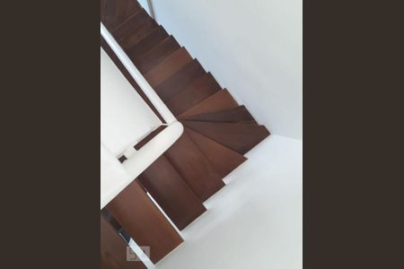 escada de apartamento à venda com 4 quartos, 355m² em Paraíso, São Paulo