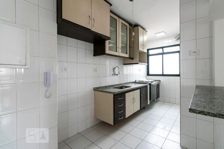 Apartamento à venda com 120m², 2 quartos e 2 vagasCozinha