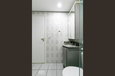 Apartamento à venda com 120m², 2 quartos e 2 vagasSuíte 2 - Banheiro 3