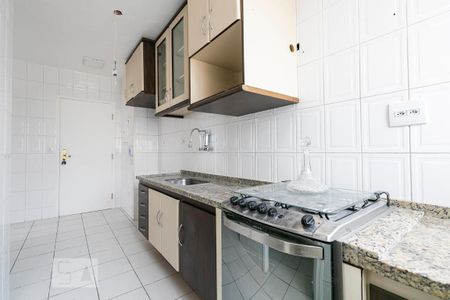 Apartamento à venda com 120m², 2 quartos e 2 vagasCozinha