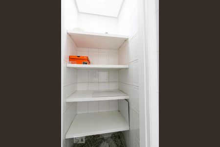 Apartamento à venda com 120m², 2 quartos e 2 vagasÁrea de Serviço - Dispensa